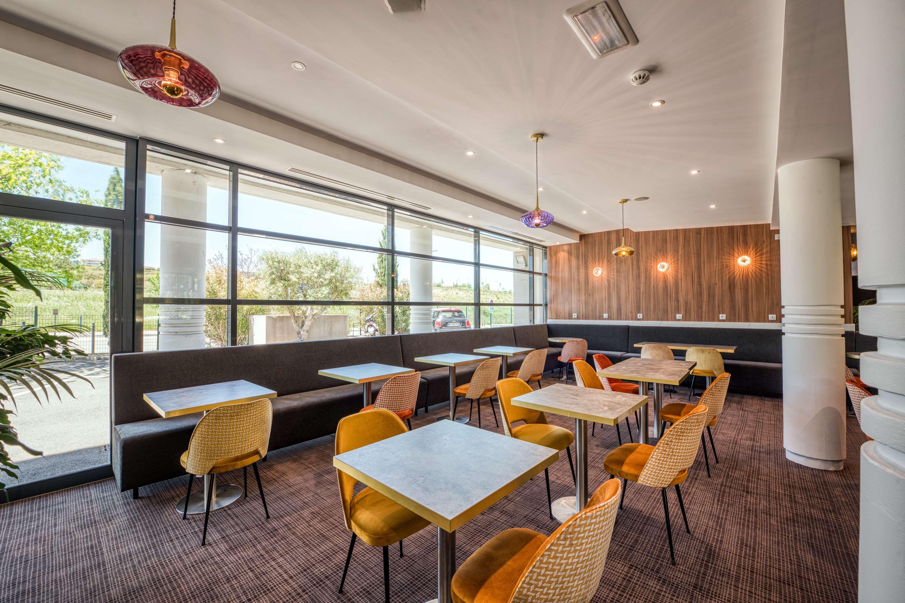 Mercure Aix-En-Provence La Duranne Gare Tgv Екстер'єр фото