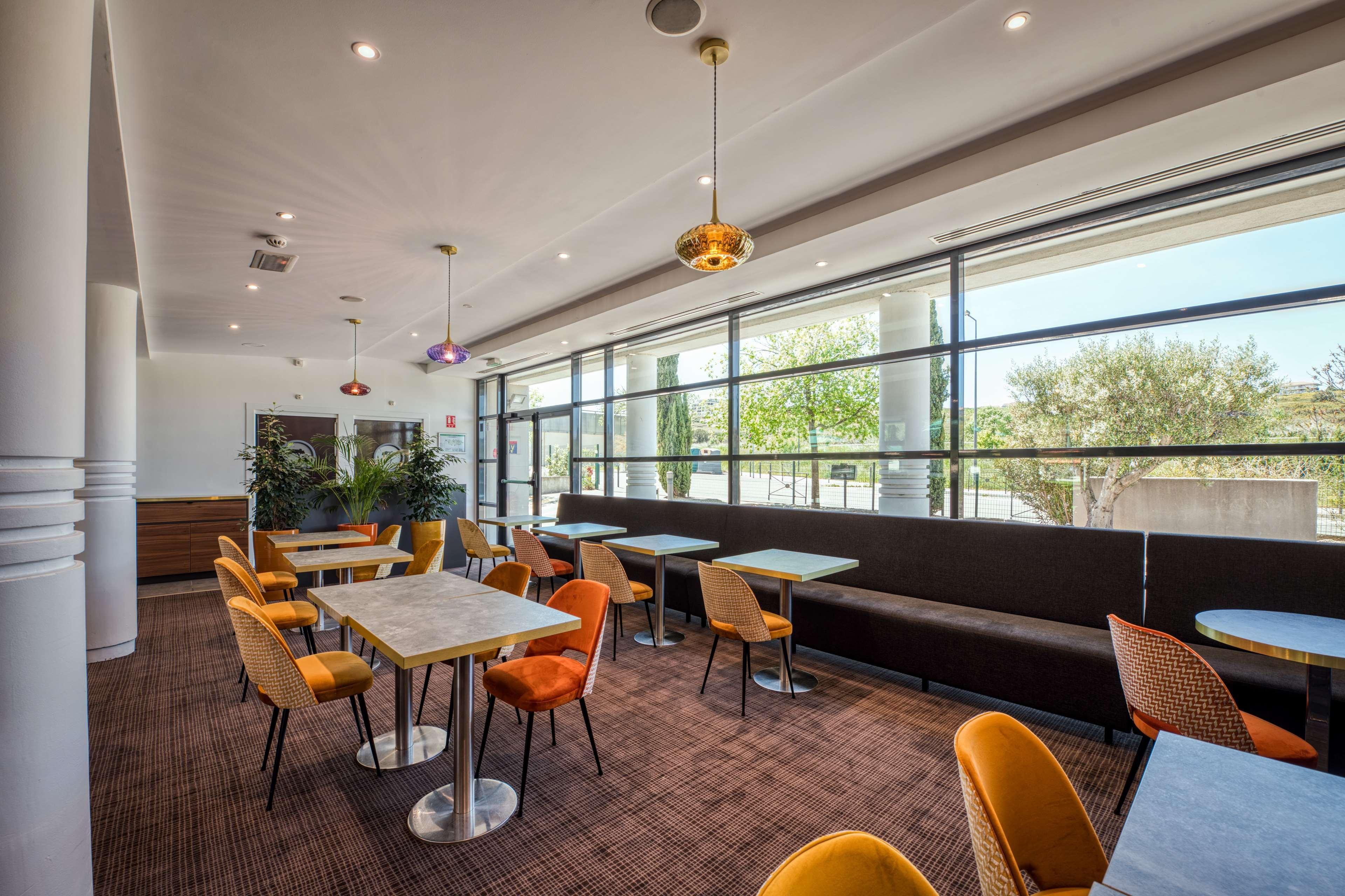Mercure Aix-En-Provence La Duranne Gare Tgv Екстер'єр фото