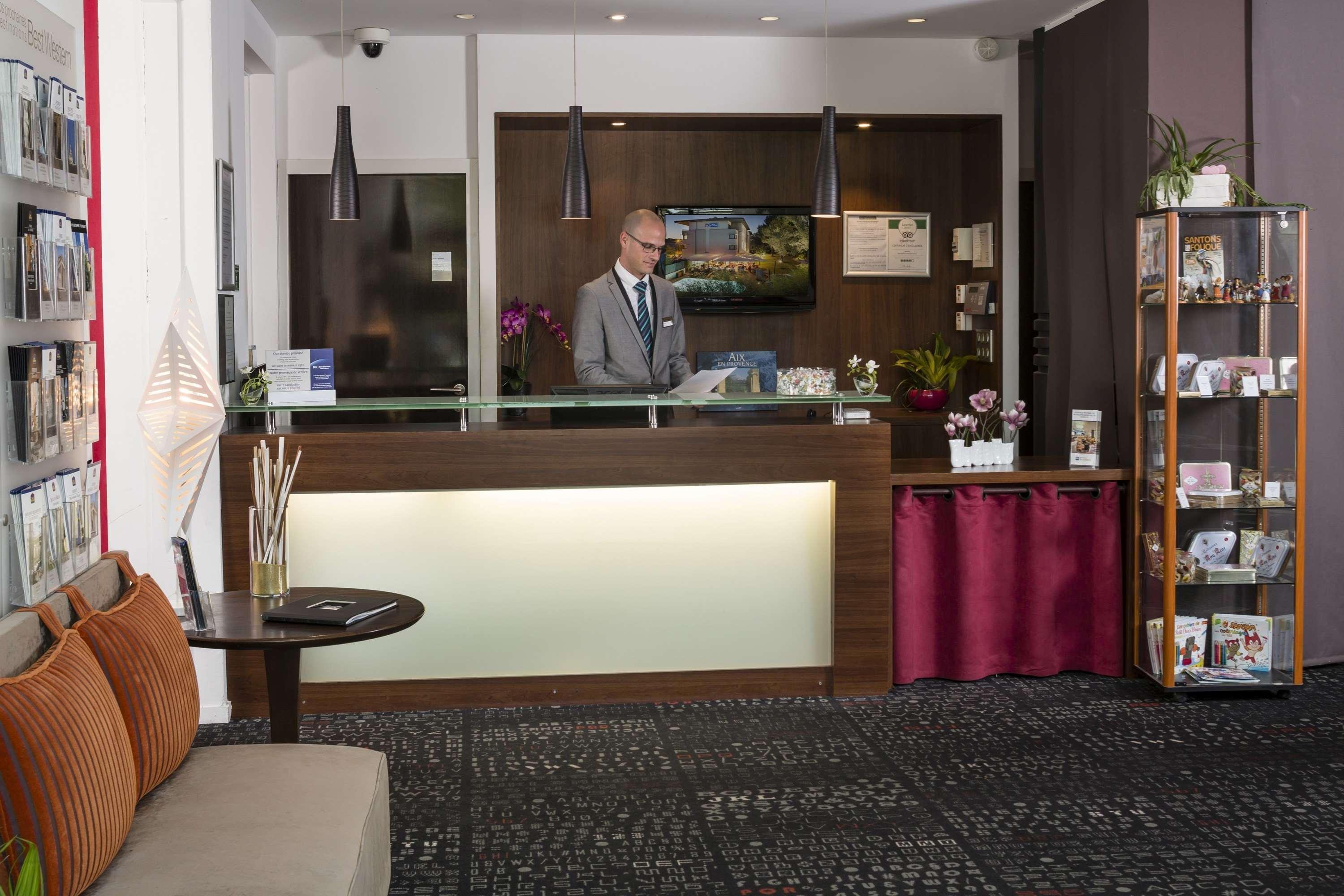 Mercure Aix-En-Provence La Duranne Gare Tgv Екстер'єр фото