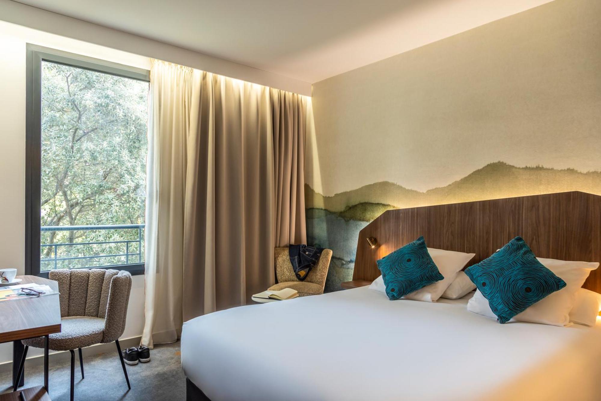 Mercure Aix-En-Provence La Duranne Gare Tgv Екстер'єр фото